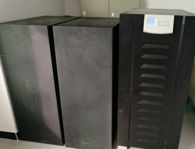 ups電源電子商務(wù)那些行業(yè)應(yīng)用比較廣泛,UPS電源運(yùn)用智能化的充電控制方式，